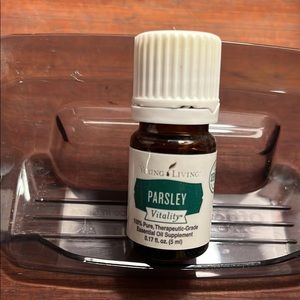 NWT Young Living Parsley 🌿 essential oil, 5 mL